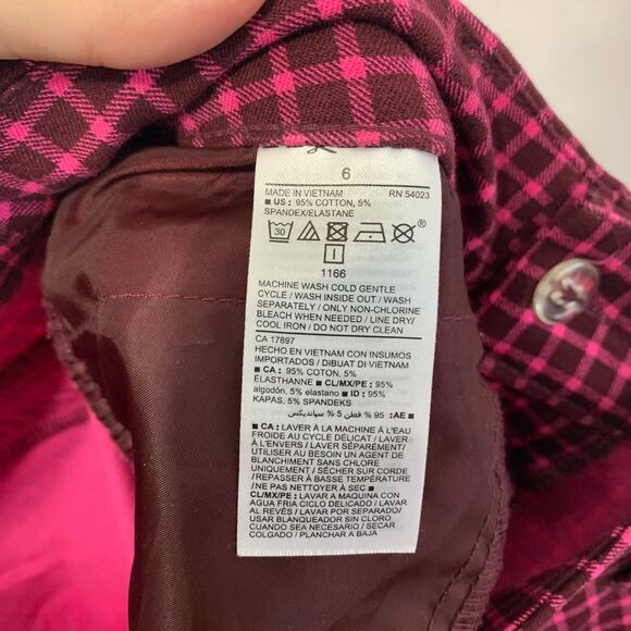 Old Navy Check Plaid Pixie Ankle Pants Womens Sz 6 Burgundy Pink Stretch Slim - Picture 4 of 5